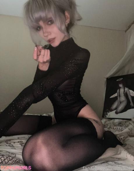 Millllykitty nude leaked OnlyFans photo #11