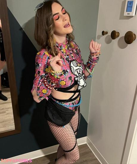 Chloe nude leaked OnlyFans photo #26