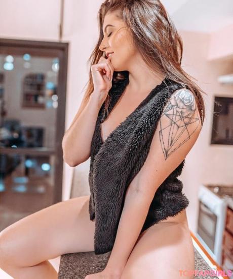 Ariane nude leaked OnlyFans photo #21