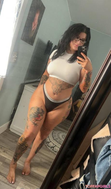 Devinebria nude leaked OnlyFans photo #19