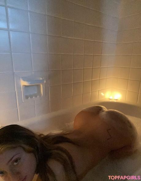 Littlelanacat nude leaked OnlyFans photo #20