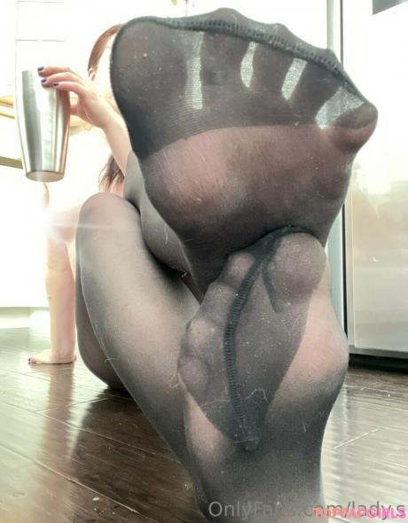 Lady.s nude leaked OnlyFans photo #128
