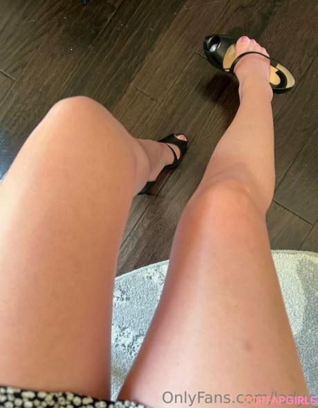 Lady.s nude leaked OnlyFans photo #164