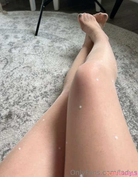 Lady.s nude leaked OnlyFans photo #46