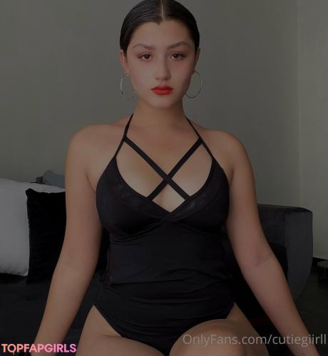 Mariana nude leaked OnlyFans photo #14
