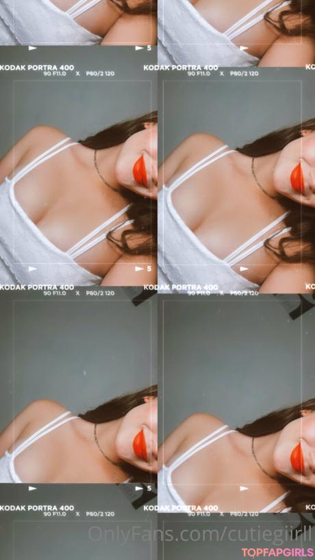 Mariana nude leaked OnlyFans photo #24