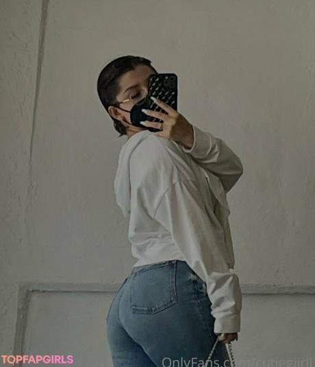 Mariana nude leaked OnlyFans photo #49