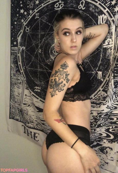 Hawlee nude leaked OnlyFans photo #58