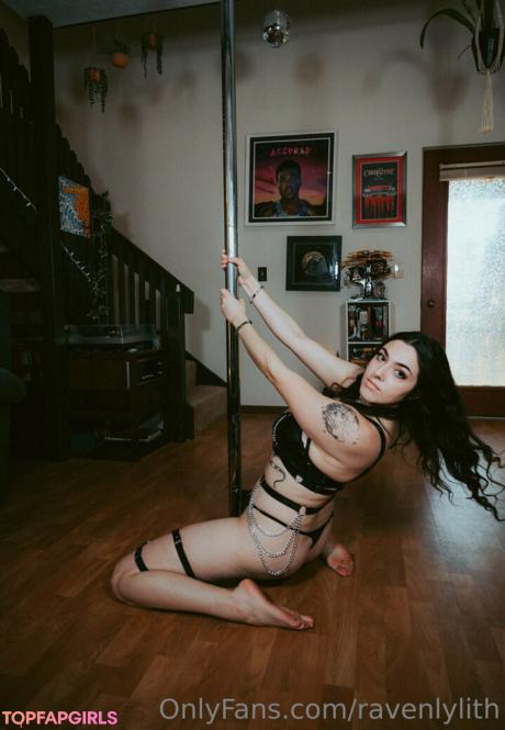 Ravenlylith nude leaked OnlyFans photo #350