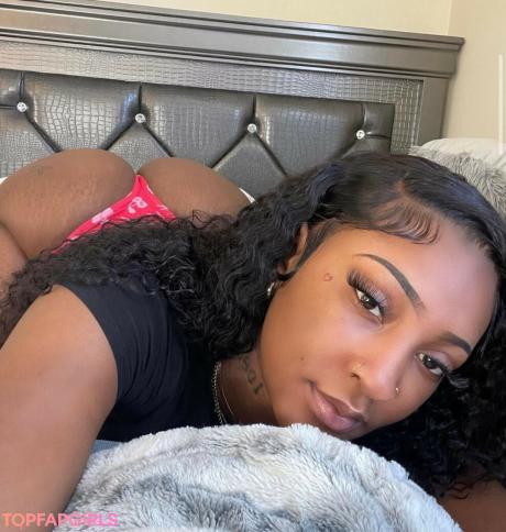 Aliyahshauntia nude leaked OnlyFans pic