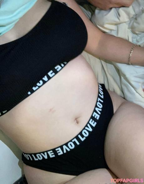 Dylinnis nude leaked OnlyFans photo #10
