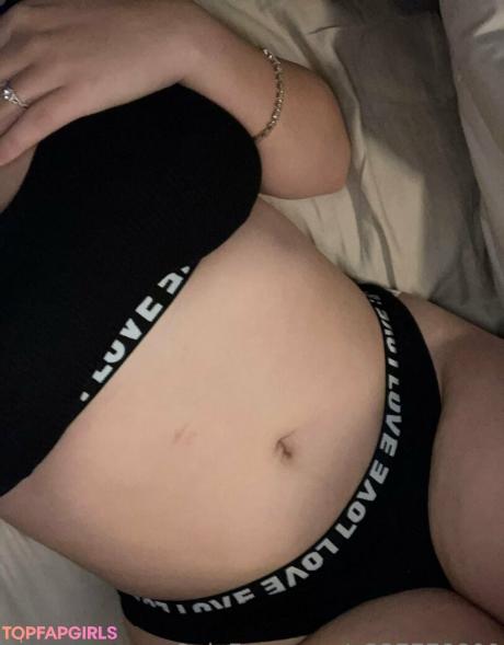 Dylinnis nude leaked OnlyFans photo #12
