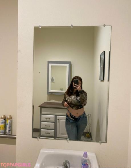 Dylinnis nude leaked OnlyFans photo #13