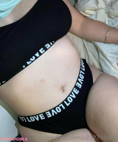 Dylinnis nude leaked OnlyFans photo #5