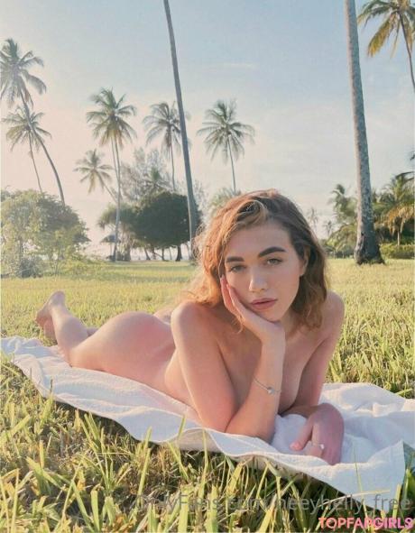 Heeyhelly_free nude leaked OnlyFans photo #11