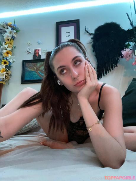 Initialbrat nude leaked OnlyFans photo #154