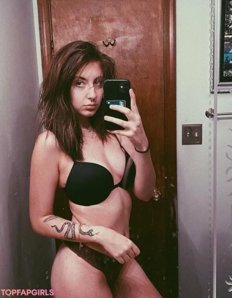 Initialbrat nude leaked OnlyFans photo #273