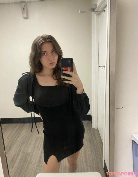 Initialbrat nude leaked OnlyFans photo #346