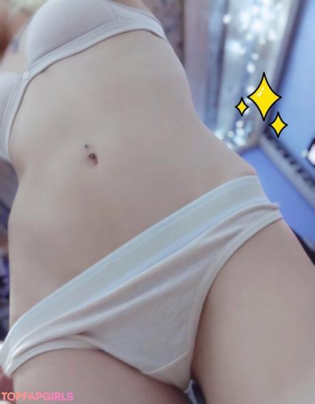 Yumializirt nude leaked OnlyFans photo #11