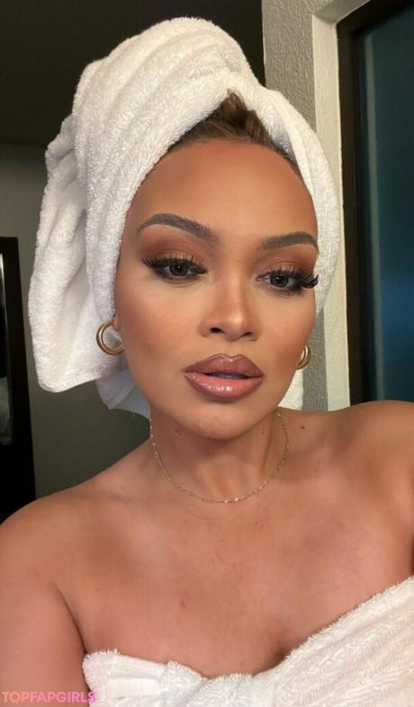 Karina nude leaked OnlyFans photo #2