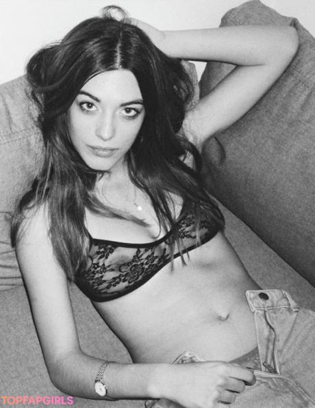 Louise nude leaked OnlyFans photo #40