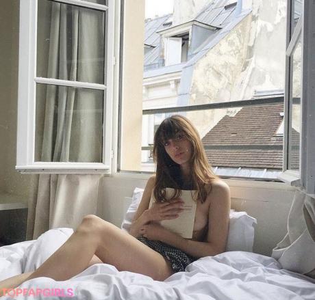 Louise nude leaked OnlyFans photo #50