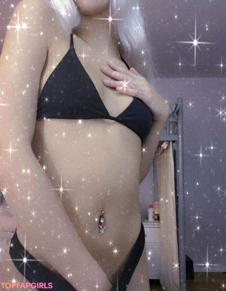 Valencia.dabratt nude leaked OnlyFans photo #15