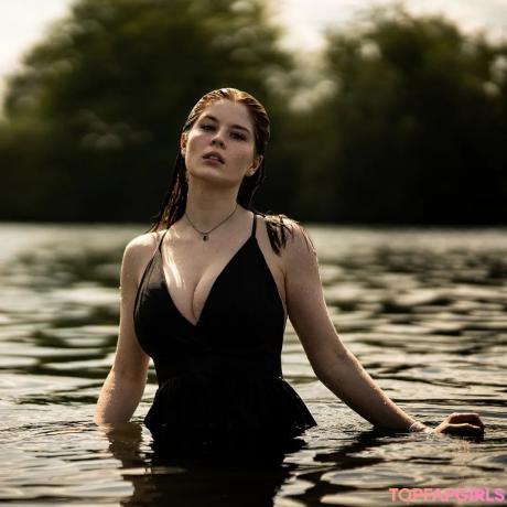 Anouk nude leaked OnlyFans photo #4