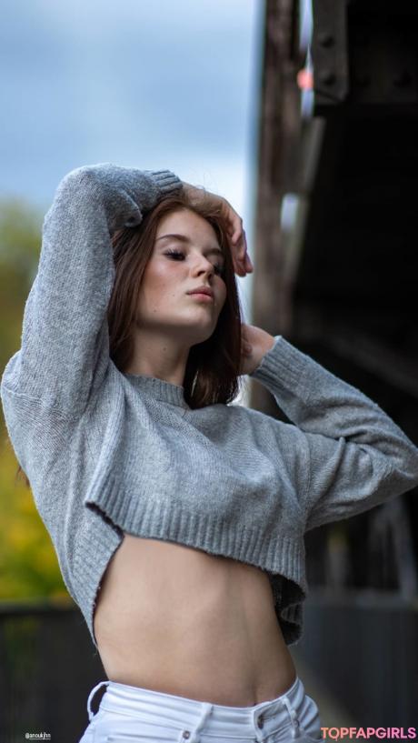Anouk nude leaked OnlyFans photo #9