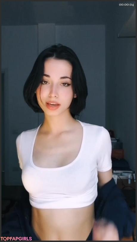 Lucrelisa nude leaked OnlyFans photo #31