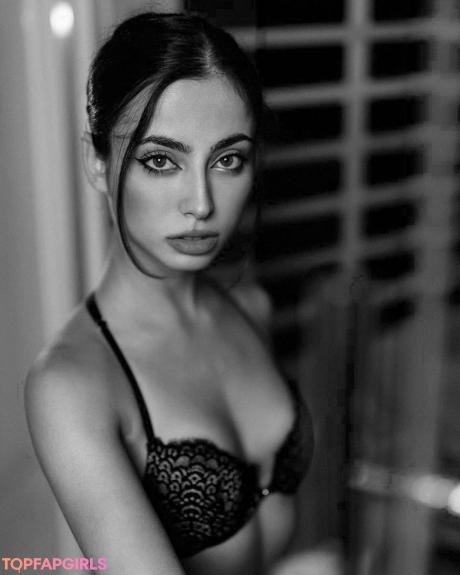 Lucrelisa nude leaked OnlyFans photo #62