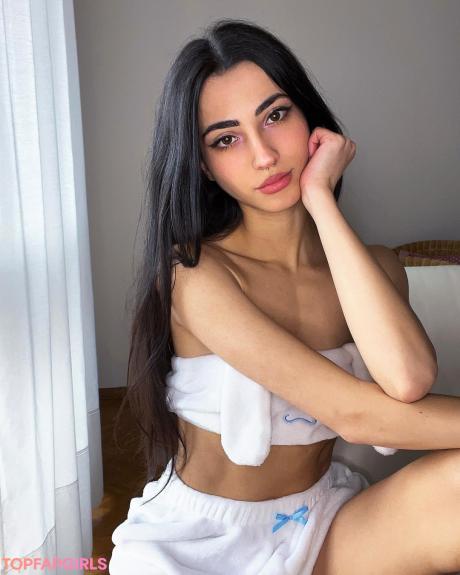 Lucrelisa nude leaked OnlyFans photo #87