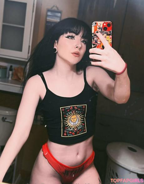 Littl3missd00msd4y nude leaked OnlyFans pic