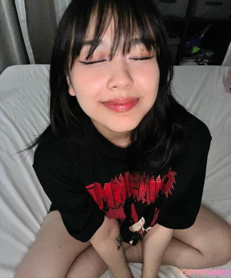 Sadparu nude leaked OnlyFans photo #24
