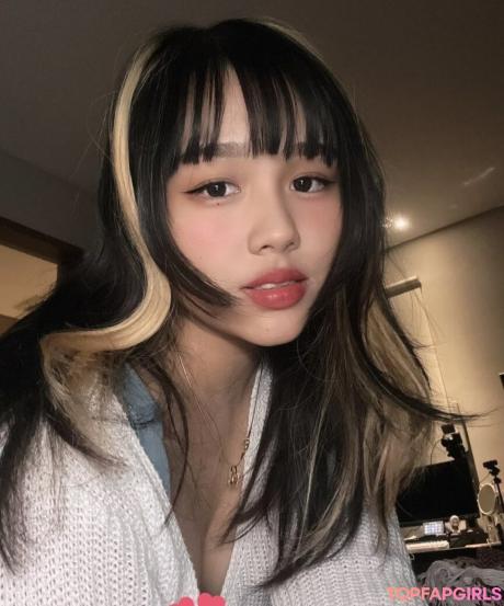 Sadparu nude leaked OnlyFans photo #32