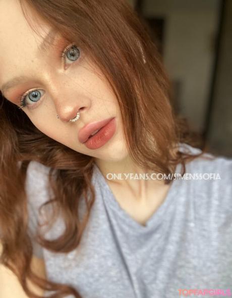 Simonssofia nude leaked OnlyFans photo #13