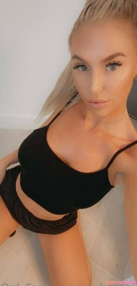 Wydstepsissy nude leaked OnlyFans photo #675