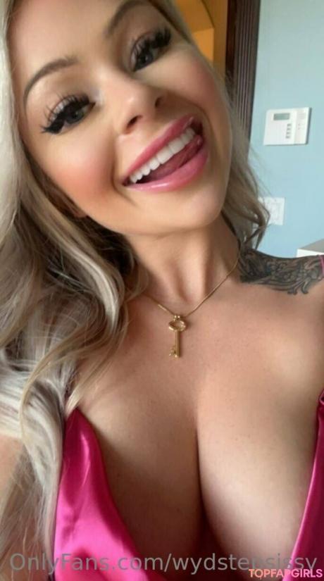 Wydstepsissy nude leaked OnlyFans photo #859
