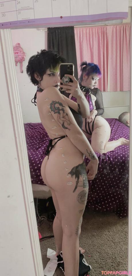 Gremlinbxtch nude leaked OnlyFans photo #193