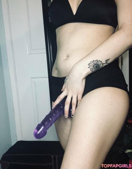 Gremlinbxtch nude leaked OnlyFans photo #199