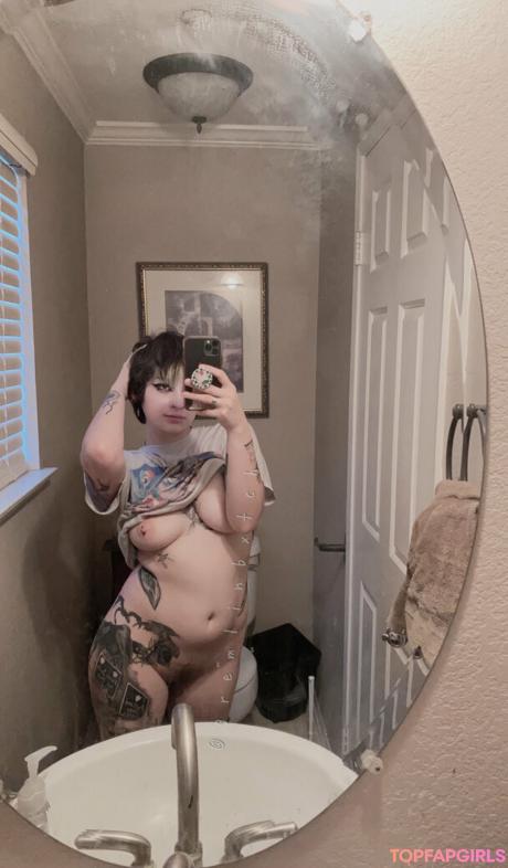 Gremlinbxtch nude leaked OnlyFans photo #280