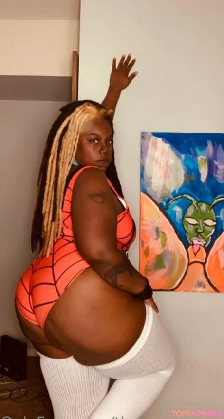 Thefamouspeachesandcream nude leaked OnlyFans photo #43