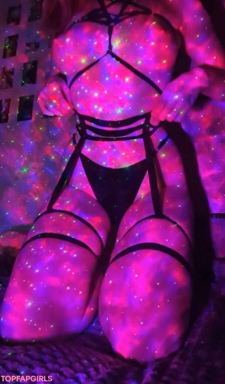 Lisiyelf nude leaked OnlyFans photo #14