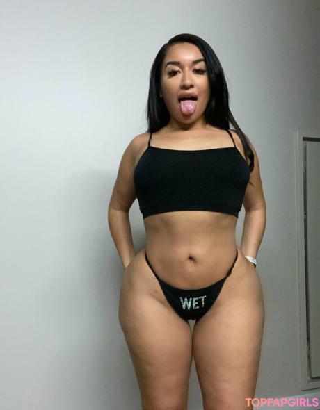 Veronicasantos nude leaked OnlyFans photo #16