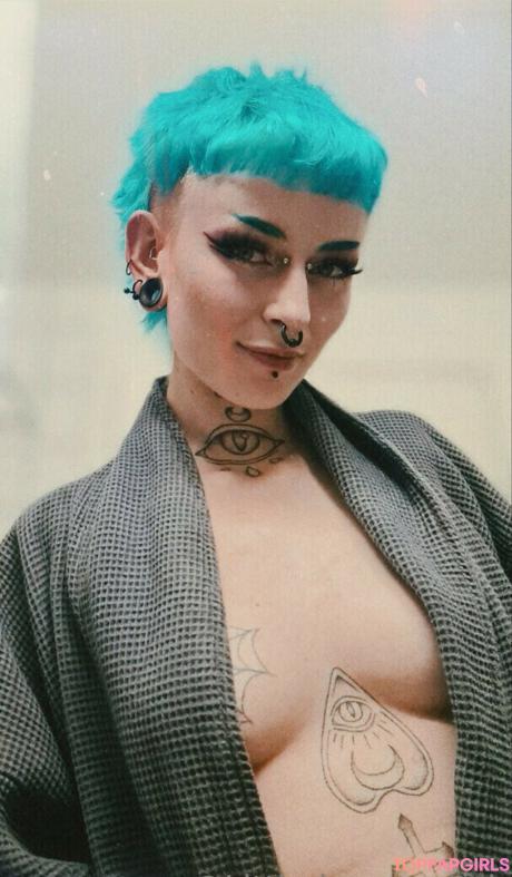 LittleDemonWitch nude leaked OnlyFans photo #24