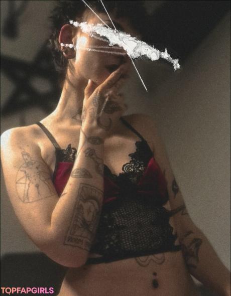 LittleDemonWitch nude leaked OnlyFans photo #9