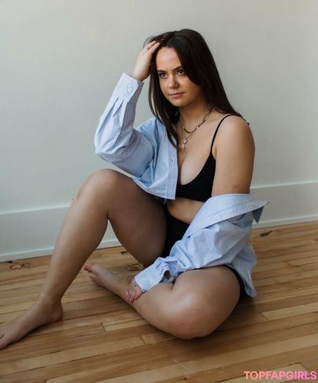 Spencer nude leaked OnlyFans photo #37