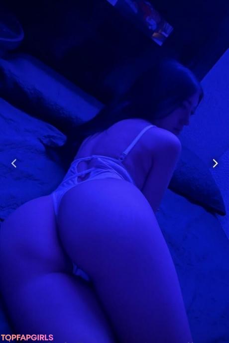 Yessalbarrn nude leaked OnlyFans photo #1