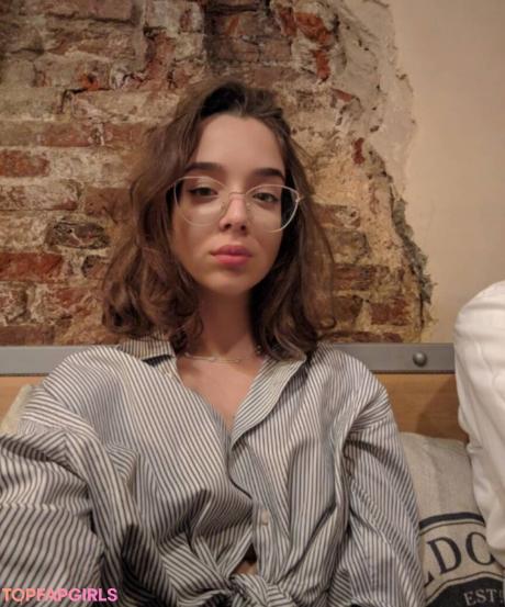 Yourlovesofia nude leaked OnlyFans photo #8