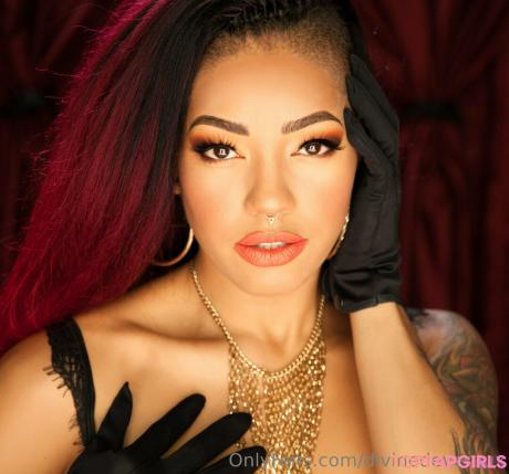 Divinedeveraux nude leaked OnlyFans photo #18